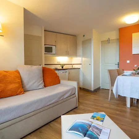 Appartamento Le Belvedere - D4 257 By Interhome Saint-Raphaël